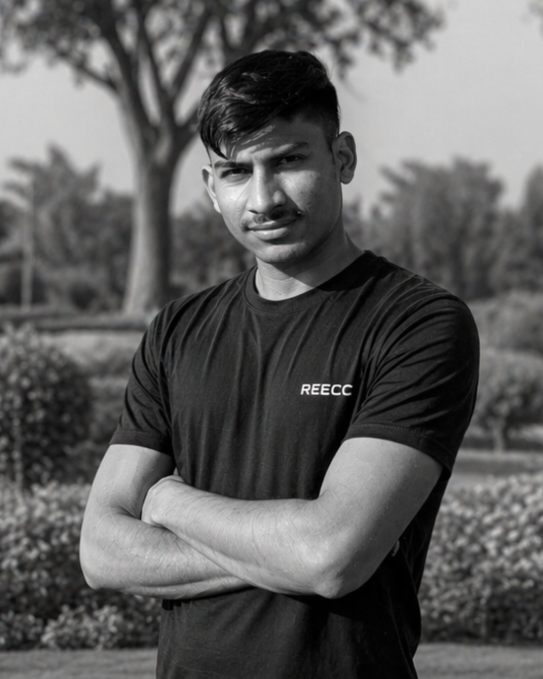 6. Narender Prajapat Media Executive